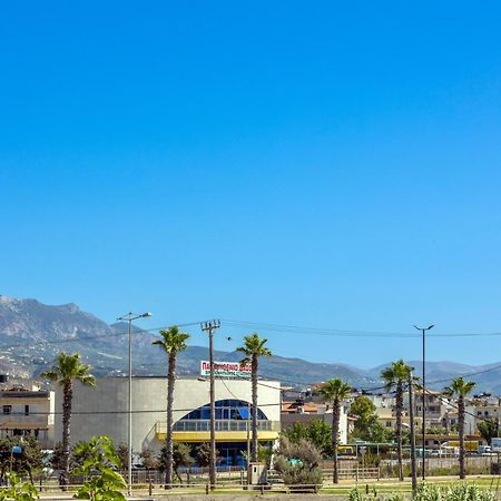 Studio On The Closest Beach To The City! Amoudara  Bagian luar foto
