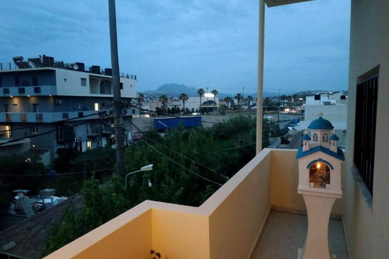 Studio On The Closest Beach To The City! Amoudara  Bagian luar foto