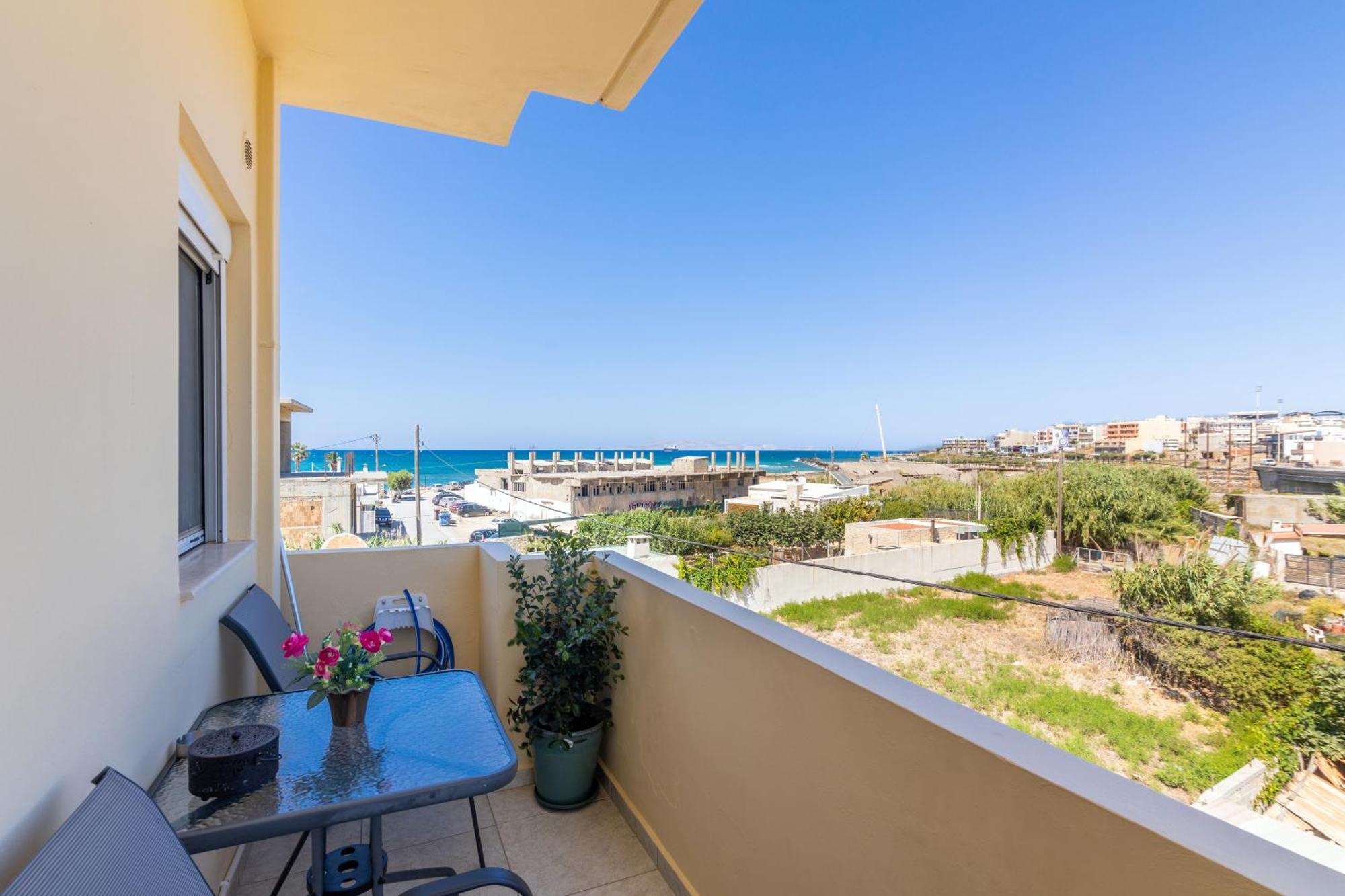 Studio On The Closest Beach To The City! Amoudara  Bagian luar foto