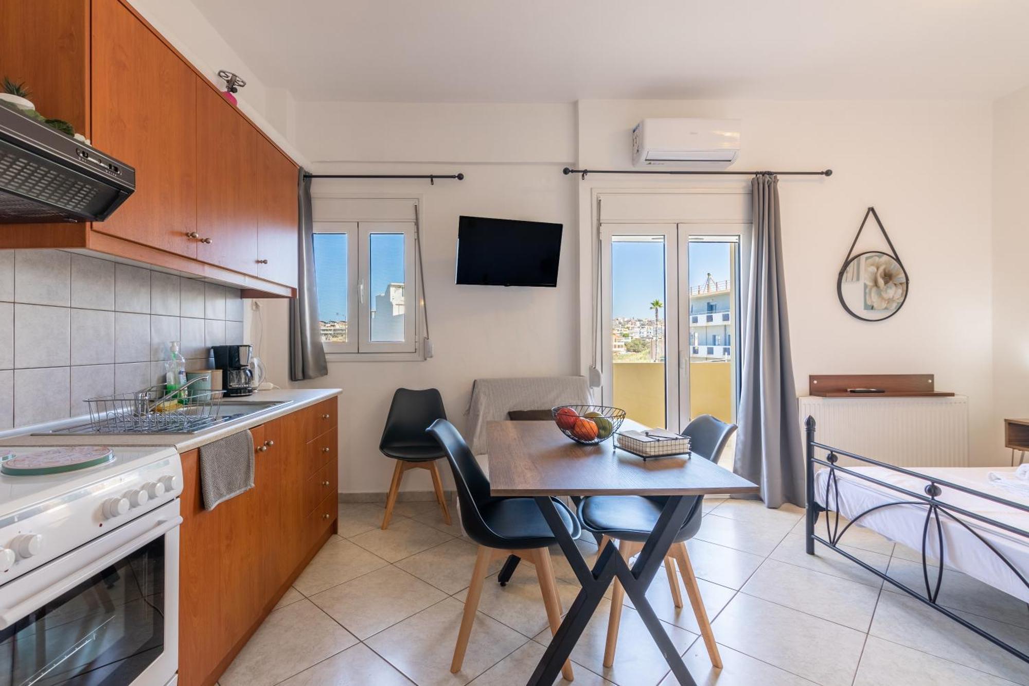 Studio On The Closest Beach To The City! Amoudara  Bagian luar foto
