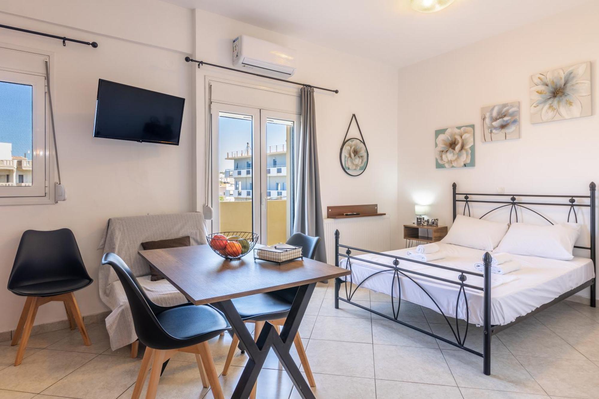 Studio On The Closest Beach To The City! Amoudara  Bagian luar foto
